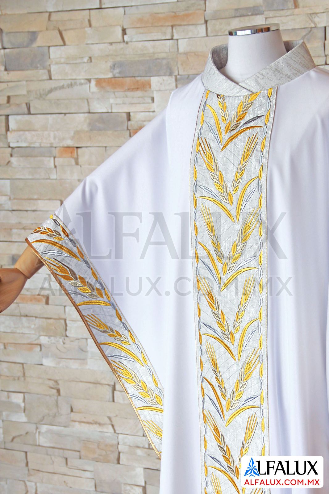 31 VITALIS Alfalux Casulla Blanco Laterales Brocado 303 (10)